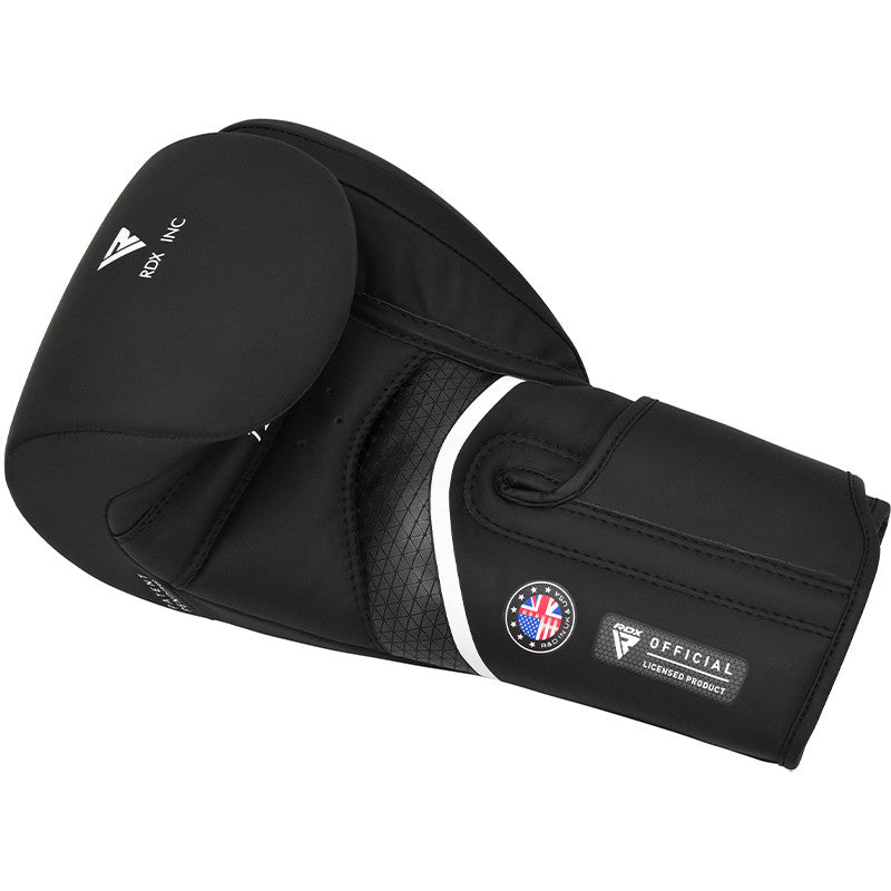 RDX T-17 BOXING GLOVES AURA PLUS#color_black